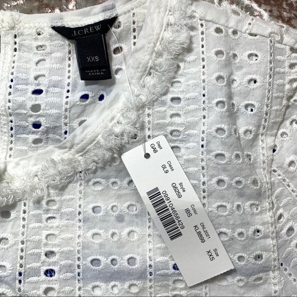 🆕 J Crew Eyelet Striped Short Sleeve Top - Picture 6 of 6